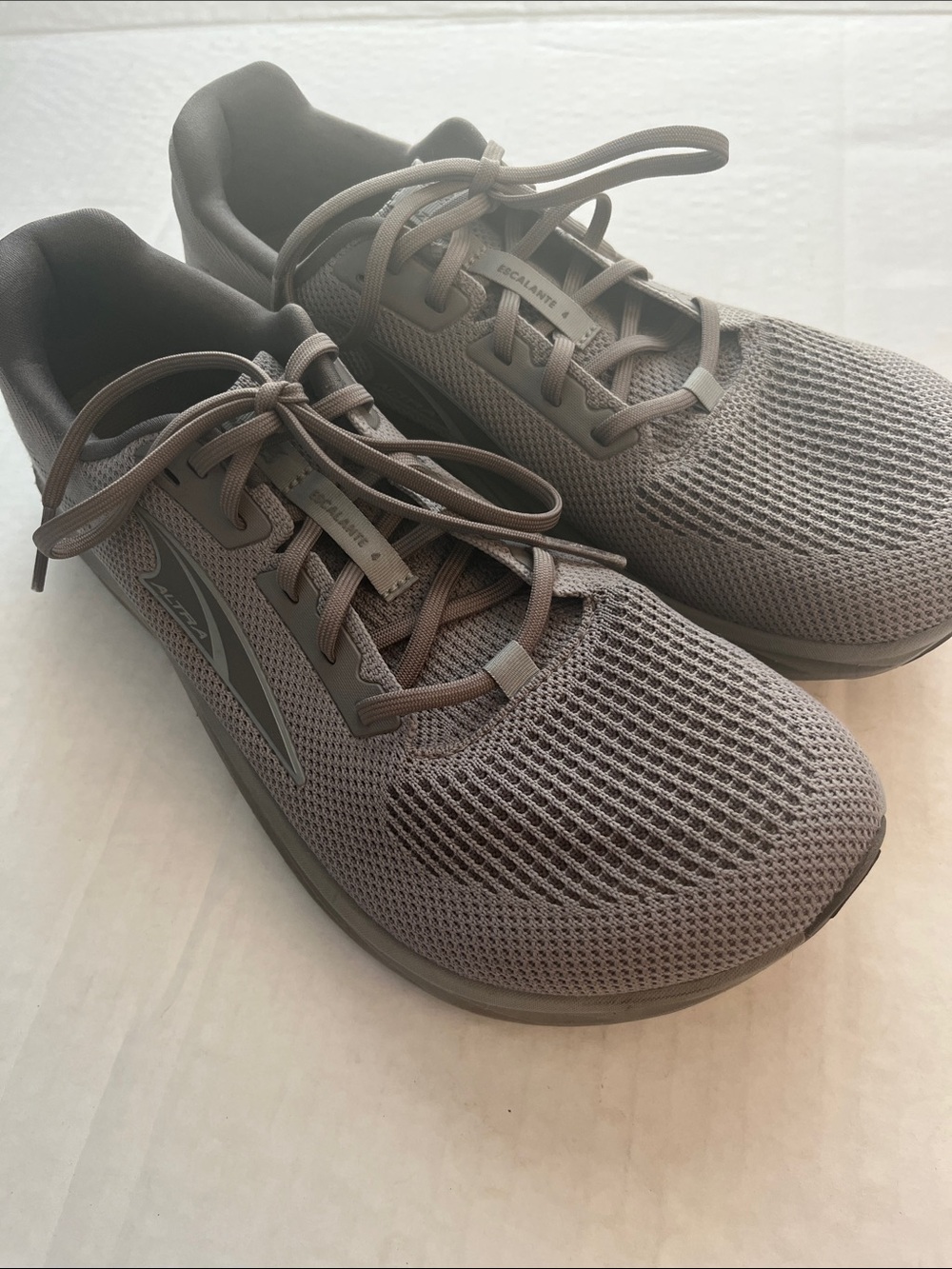 Altra Men's Escalante 4 Road Running Shoes